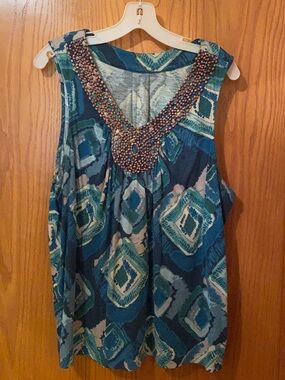 Sleeveless Beaded V-Neck Tank Top - Teal Blue Print - Size 1X